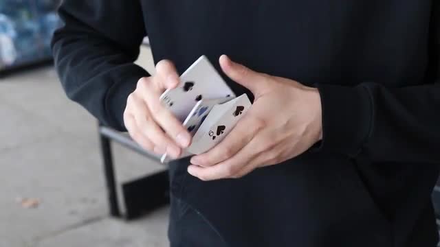 トランプ GEMINI Superfly Butterfingers Red Superfly Butterfingers Playing Cards by Gemini
