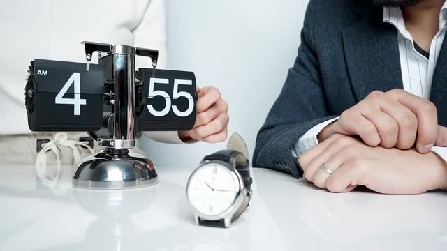 IARVEL WATCH (Silver Watchcase Black Dial) by Iarvel Magic and 