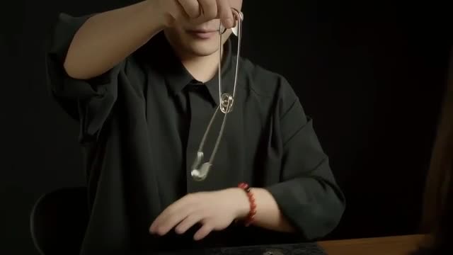 Jumbo Linking Pins by Magic's Express